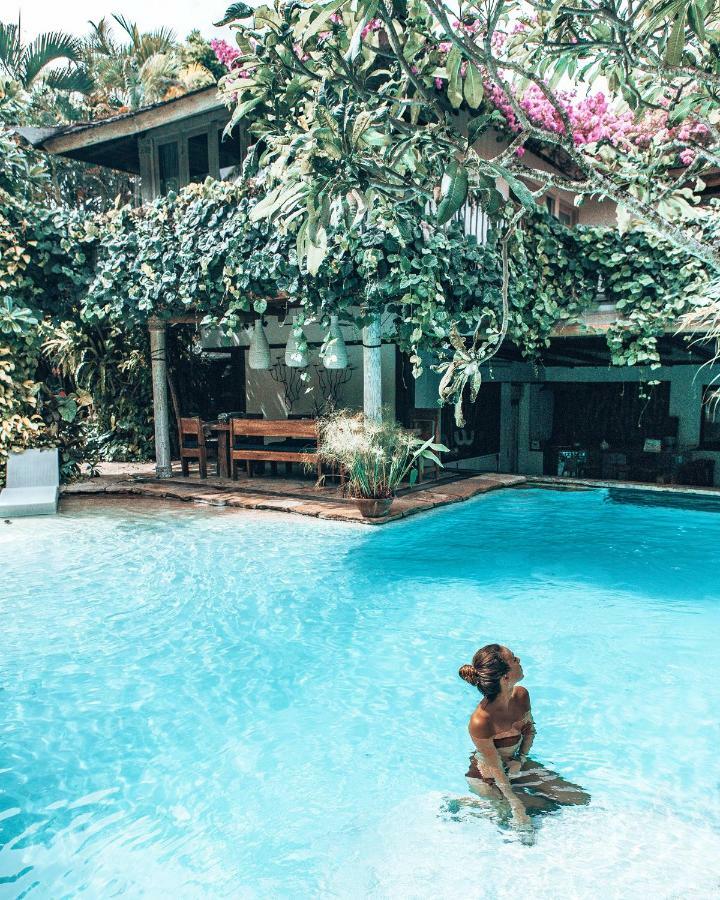 Villa Istimewa เซมินยัค ภายนอก รูปภาพ